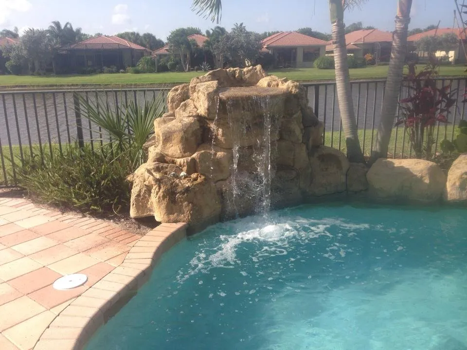 Custom yard cleanup service for residential properties in West Palm Beach, FL by Crystal Waterfalls