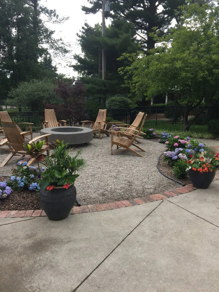 Trusted lawn care service in Louisville, KY by CS Landscaping