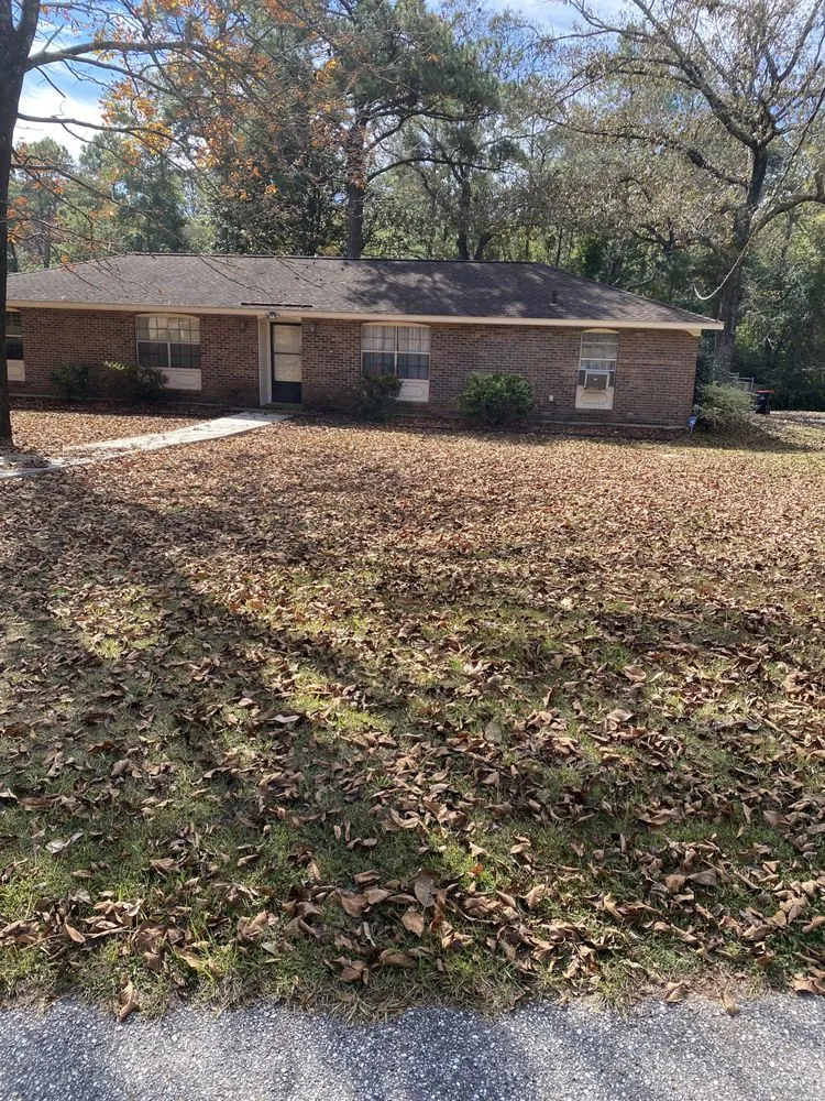 Expert lawn mowing service in Semmes, AL - C&S Lawn Care