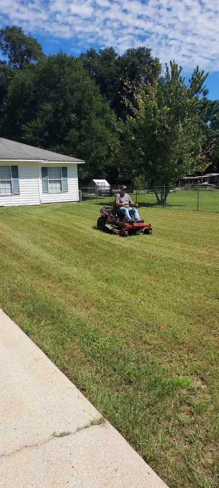 Local yard maintenance in Mobile, AL - C&S Lawn Maintenance