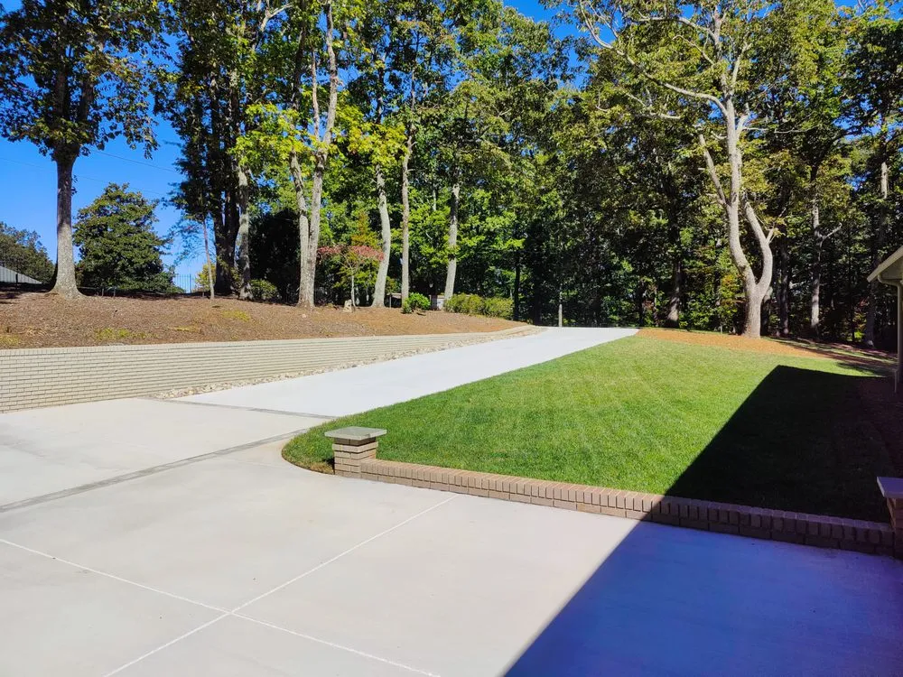 Affordable outdoor landscaping for beautiful yards in Taylors, SC by CS Outdoors