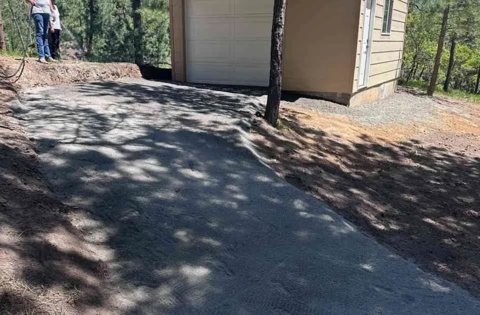 Top-rated yard maintenance experts serving Aurora, CO - C&S Security and Concrete