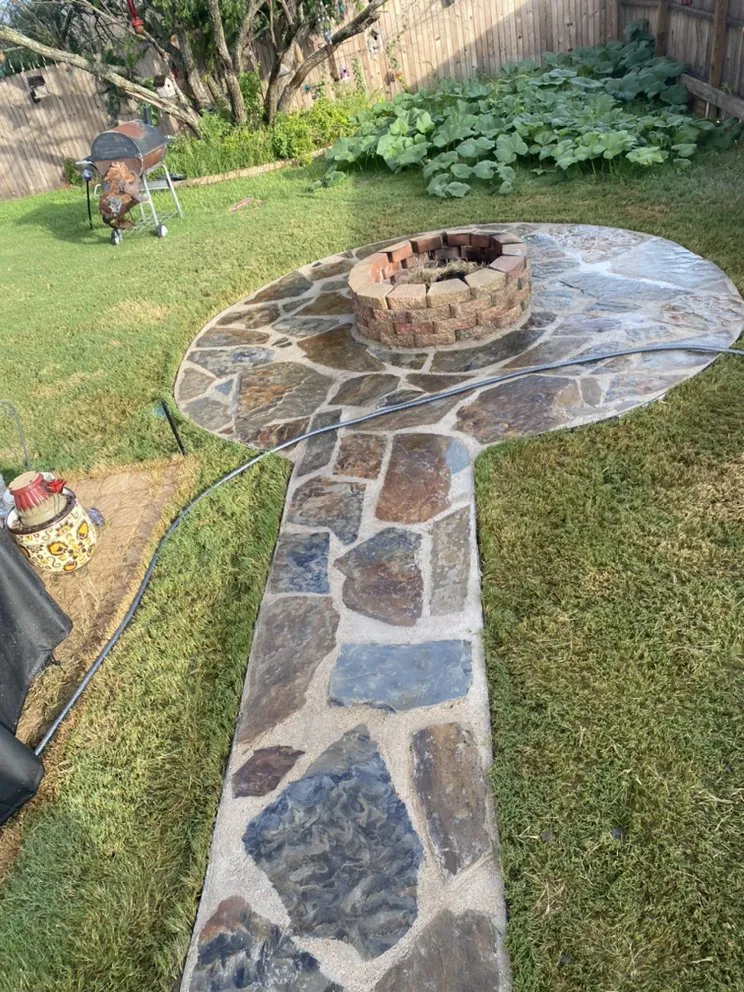 Custom outdoor landscaping for beautiful yards across Seguin, TX - CSG Custom works and more
