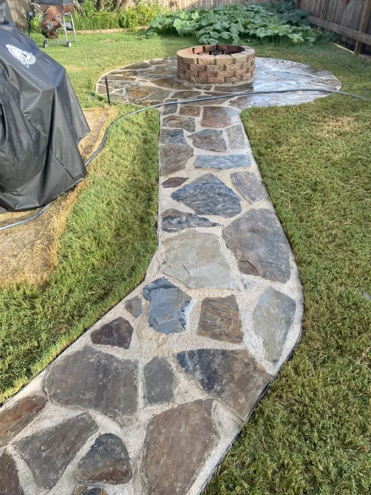 Professional garden landscaping in Seguin, TX - CSG Custom works and more