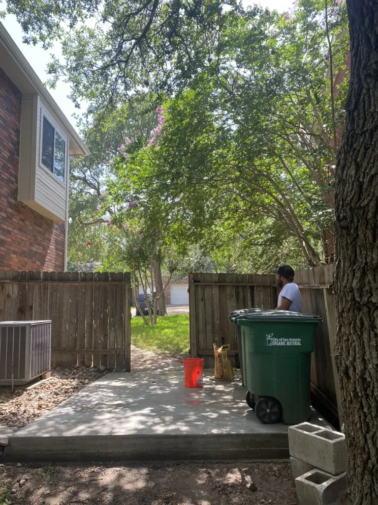 Trusted landscaping services in Seguin, TX by CSG Custom works and more