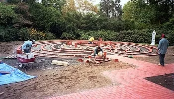 Reliable lawn care service experts serving Scarsdale, NY - Csi Landscaping