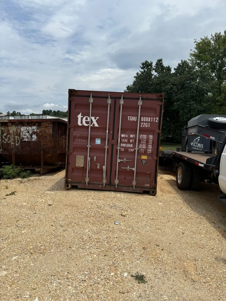 Trusted yard cleanup service in Chattanooga, TN - CSM Hauling and Delivery