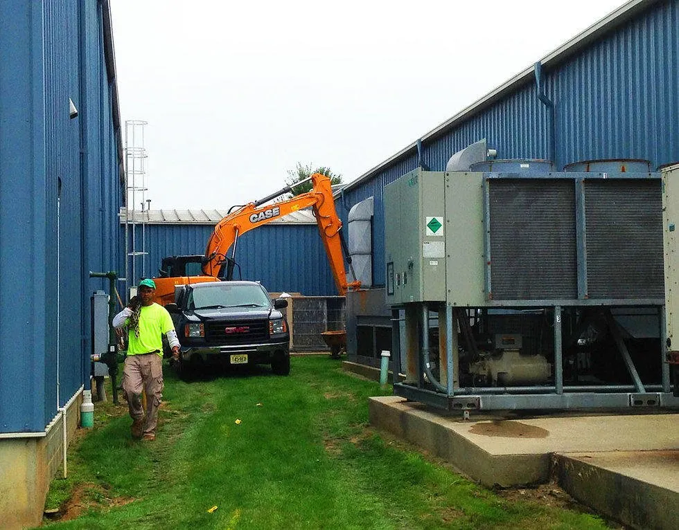 Custom lawn mowing service in Clinton, NJ - CSM Services