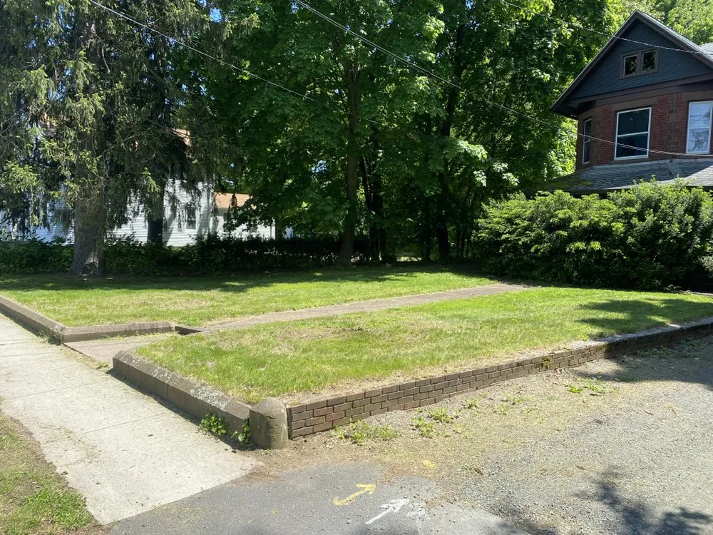 Custom lawn care service for year-round maintenance across Meriden, CT - CT Classic Lawn Care