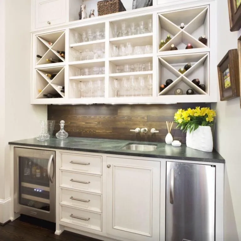 Custom yard cleanup service experts serving Norwalk, CT - CT Handy