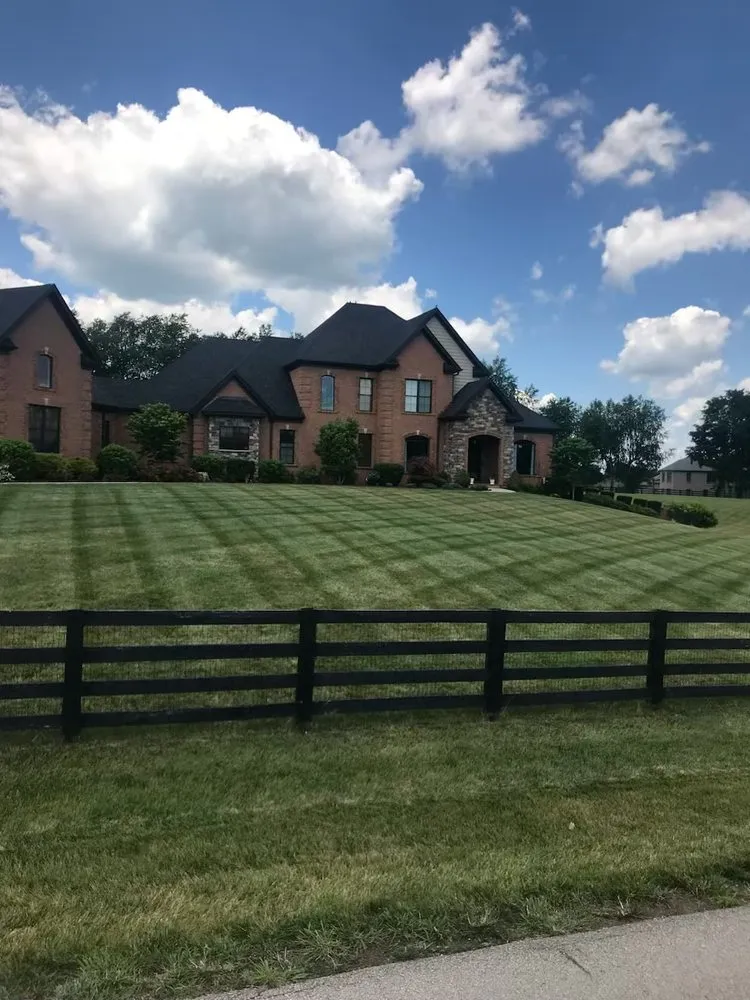 Custom outdoor landscaping in Lexington, KY by C&T Landscaping Services