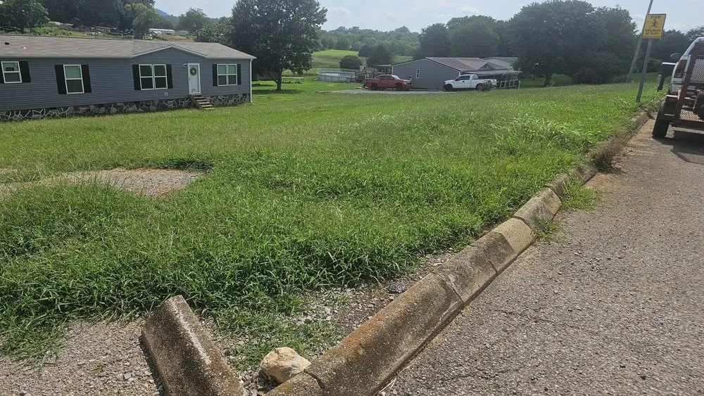 Reliable landscape installation experts serving Lenoir City, TN - C&T Lawn Care