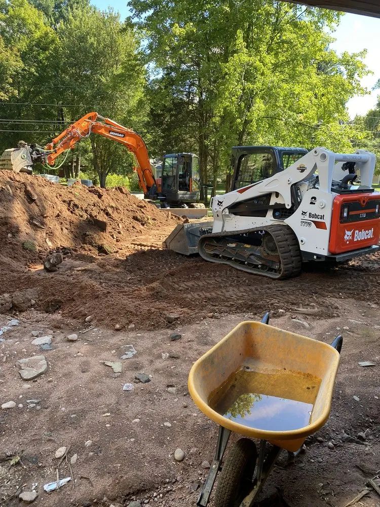 Local lawn mowing service experts serving East Hampton, CT - CT Siteworks