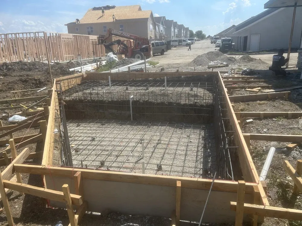 Trusted yard cleanup service in Kansas City, KS by CTB Pool & Patio