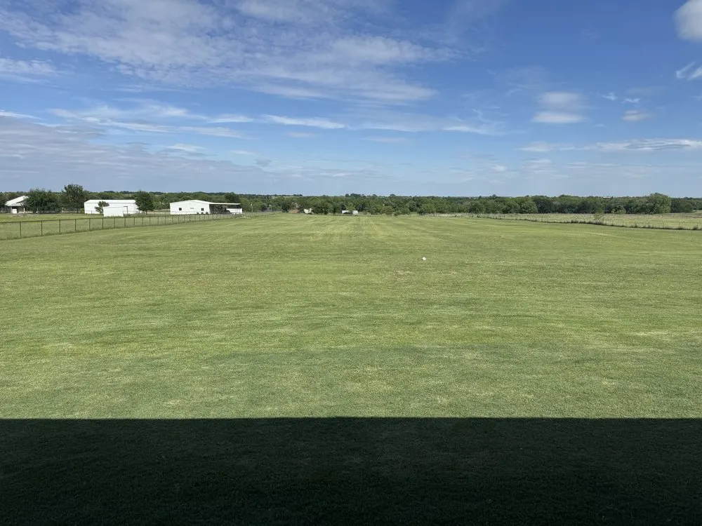 Reliable yard cleanup service experts serving Troy, TX - CTX Turf Wars