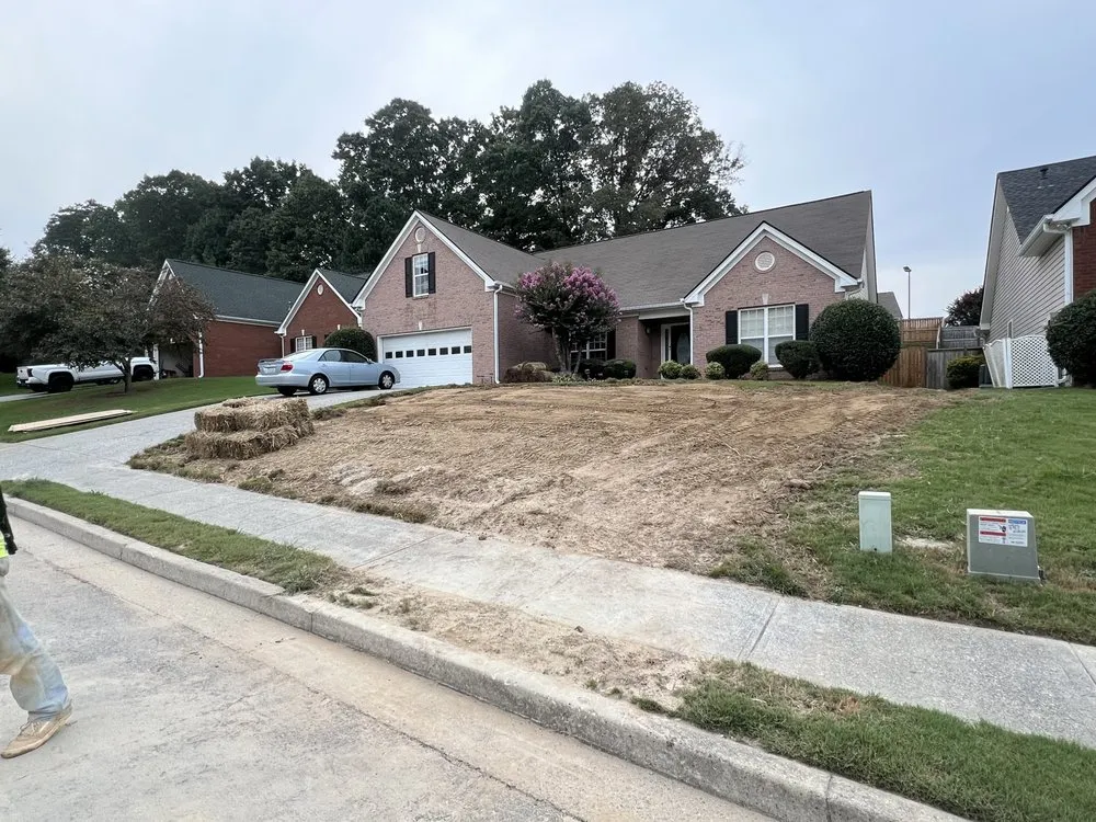 Local yard maintenance in Canton, GA by Ctz