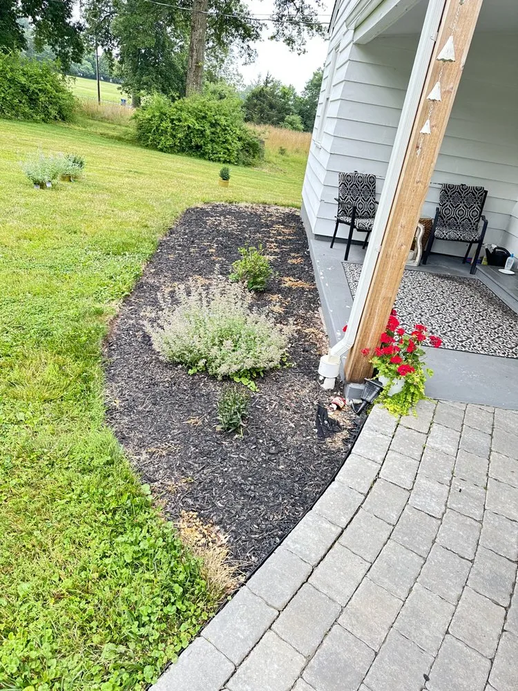 Expert yard maintenance experts serving Flemington, NJ - Cucchiaro Construction And Landscaping