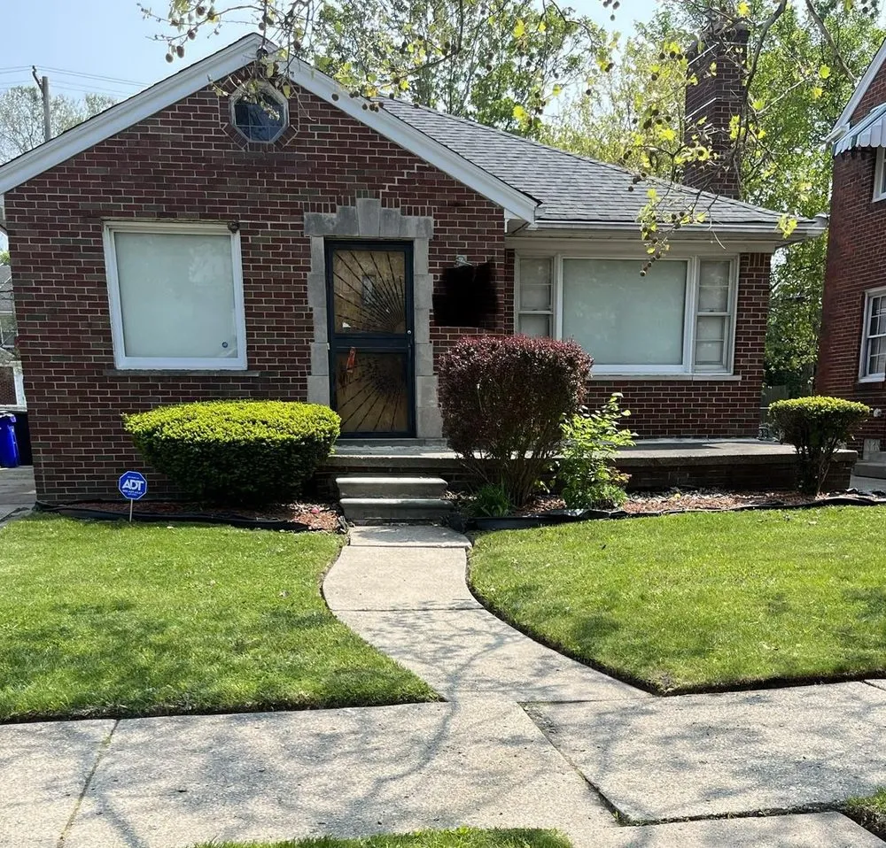 Expert landscape installation for residential properties in Detroit, MI by Cueterads Landscaping