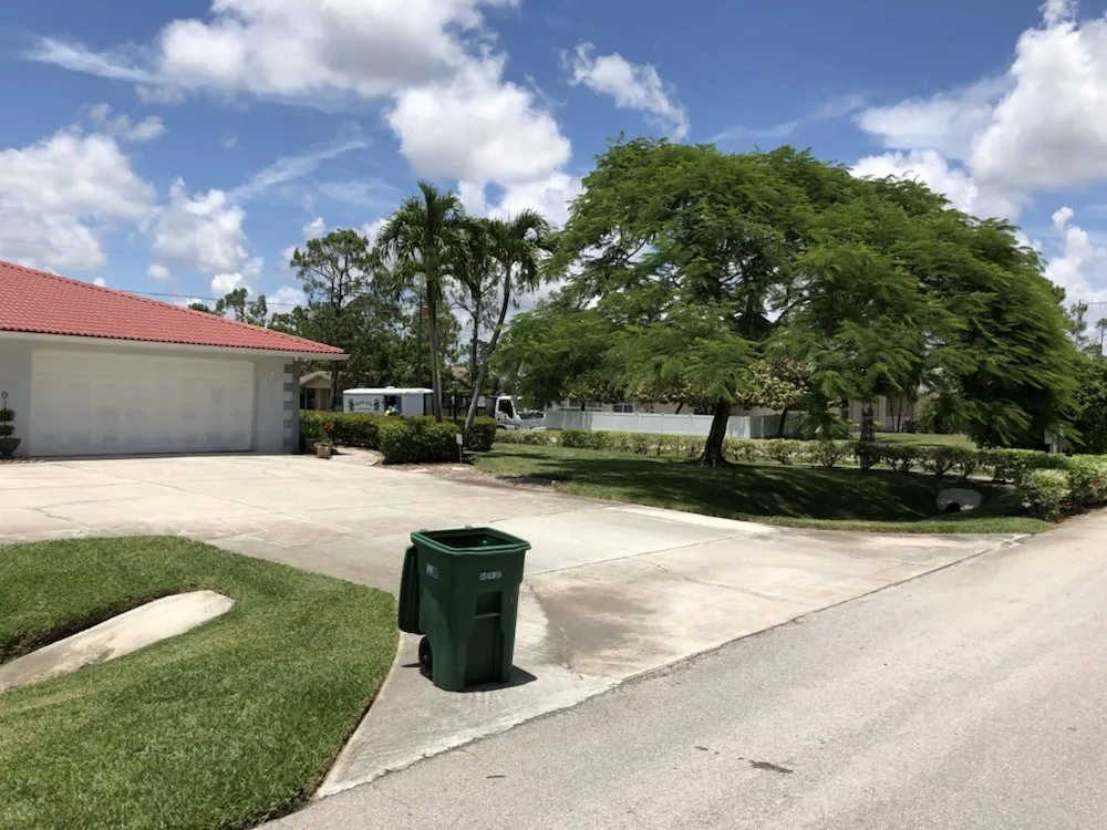 Affordable landscaping services for beautiful yards in Naples, FL by Cueva Lawncare