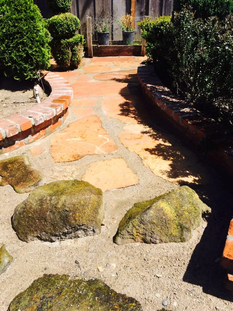 Local lawn care service in Half Moon Bay, CA - Cuevas Landscaping & Garden Service