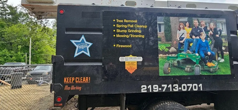 Expert lawn mowing service in De Motte, IN - Culbreth's Lawn & Tree