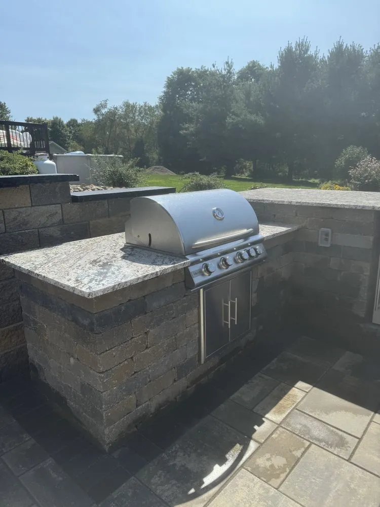 Custom yard cleanup service in Gibsonia, PA - Cullen Green Landscaping