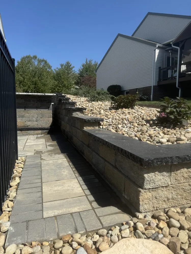 Expert landscaping services in Gibsonia, PA - Cullen Green Landscaping