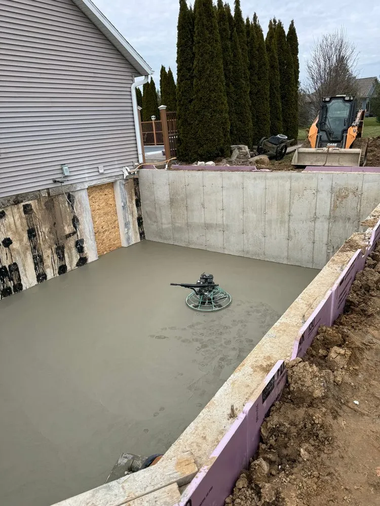 Top-rated lawn mowing service in Janesville, WI by Cullen Maintenance Services