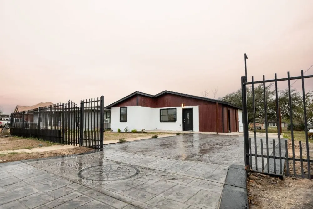 Top-rated outdoor landscaping in mcallen, TX - Culture Tree Trimming