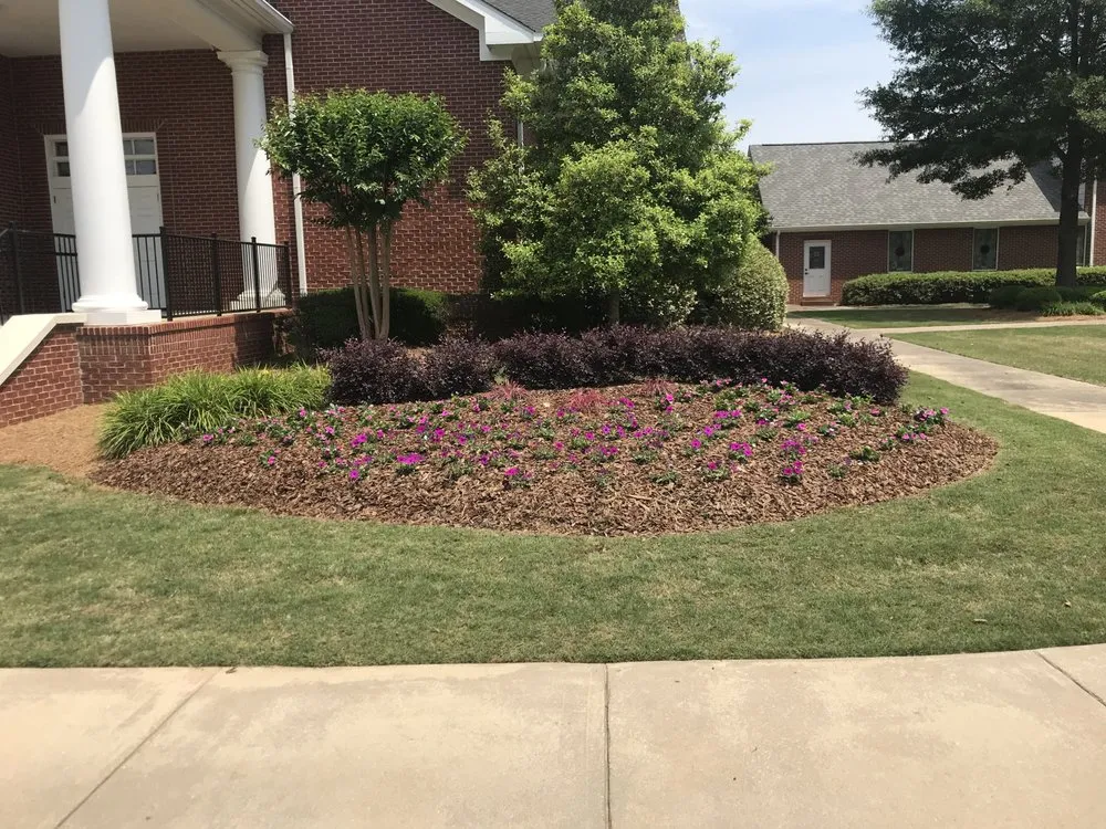 Expert yard cleanup service in Cumming, GA by Cumming Lawn Service