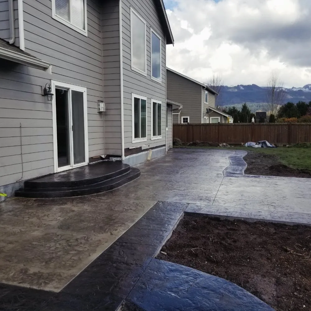 Local garden landscaping experts serving Lynden, WA - Cummings Concrete