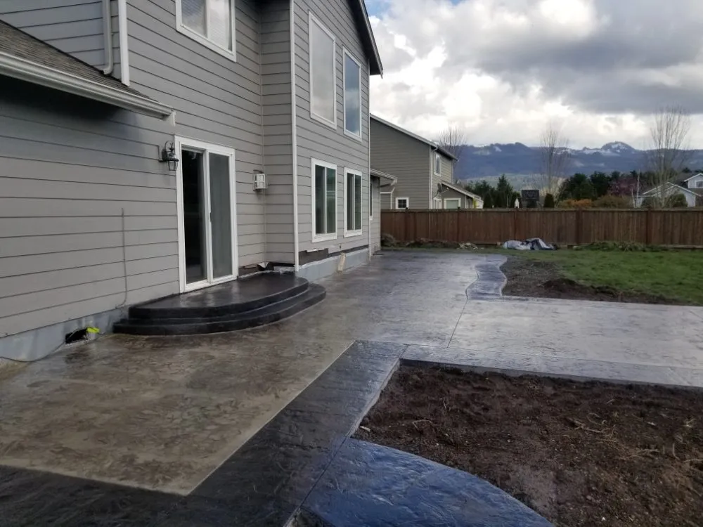 Local garden landscaping in Lynden, WA by Cummings Concrete
