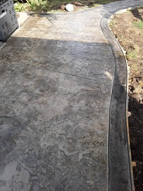 Local garden landscaping for residential properties across Drexel, KS - Cumpton's Concrete Solutions