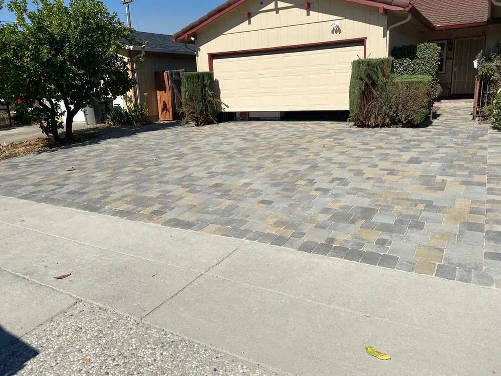 Expert landscaping services experts serving Richmond, CA - Cunha Pavers