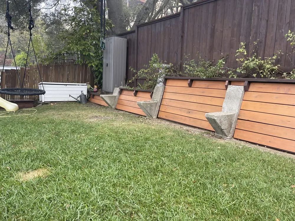 Custom yard cleanup service in Richmond, CA by Cunha Pavers