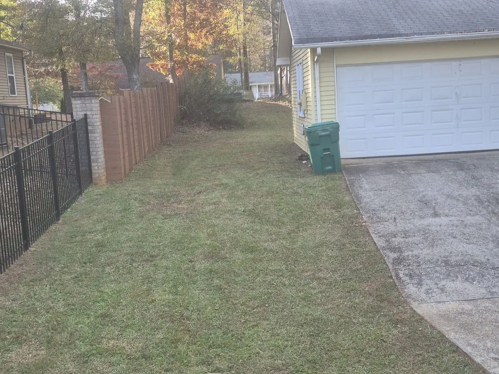 Trusted yard maintenance experts serving Cartersville, GA - Cunningham Yard and Home