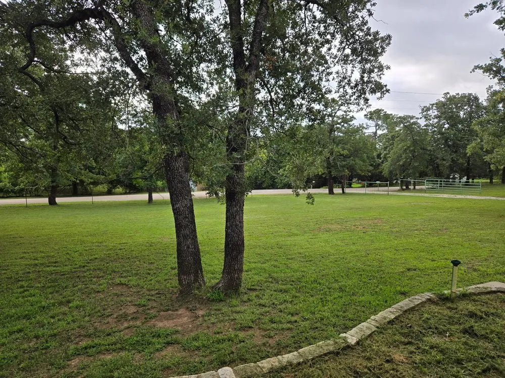 Affordable landscaping services in Boyd, TX by Cupit & Co