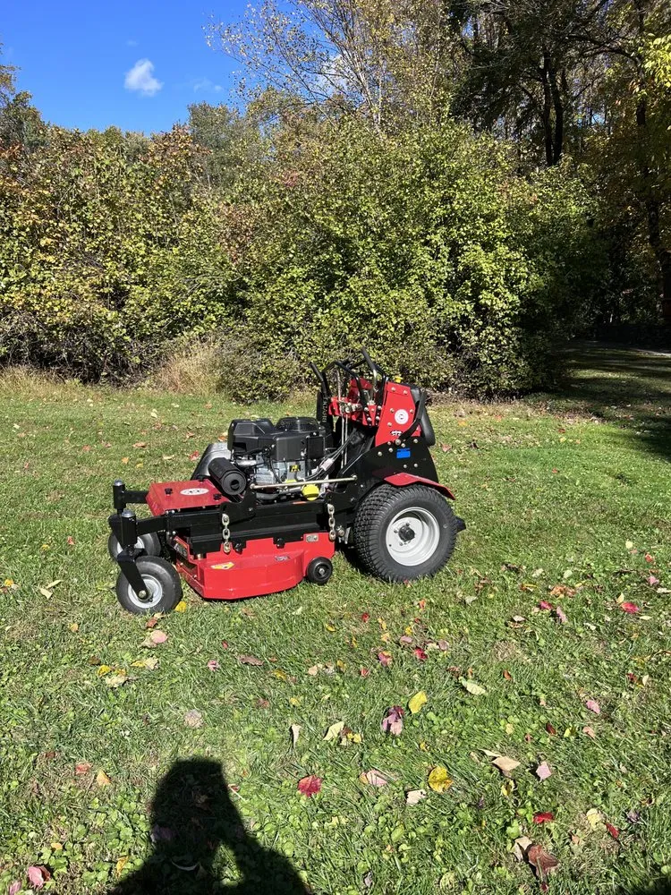 Custom yard maintenance for homes across Arlington, VA - Curatola Landscaping