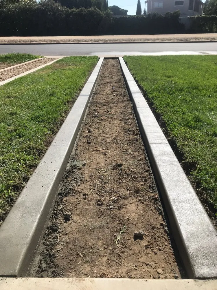 Reliable residential landscaping for beautiful yards in Escalon, CA by Curb A Lawn