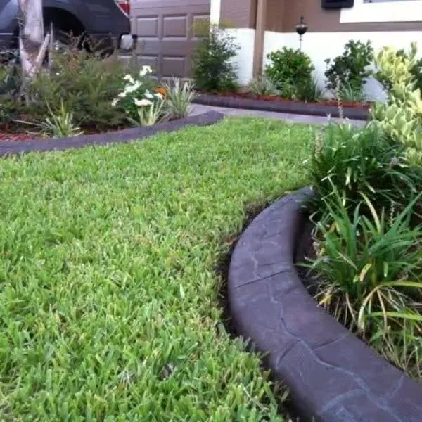 Trusted lawn mowing service experts serving Lafayette, LA - Curb Appeal Etc