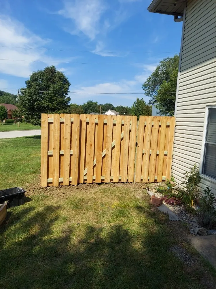 Local lawn mowing service experts serving Tonganoxie, KS - Curb Appeal Home & Lawn