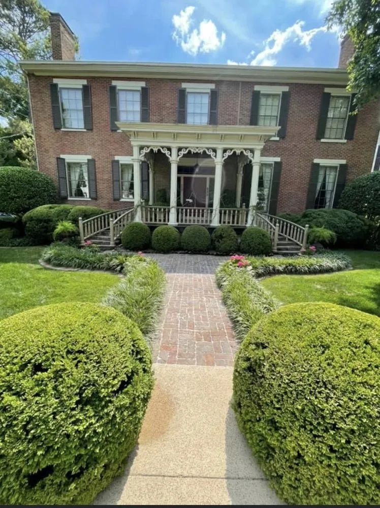 Reliable garden landscaping experts serving Huntsville, AL - Curb Appeal