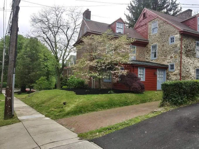 Top-rated lawn mowing service experts serving Aston, PA - Curb Appeal Landscaping & Design