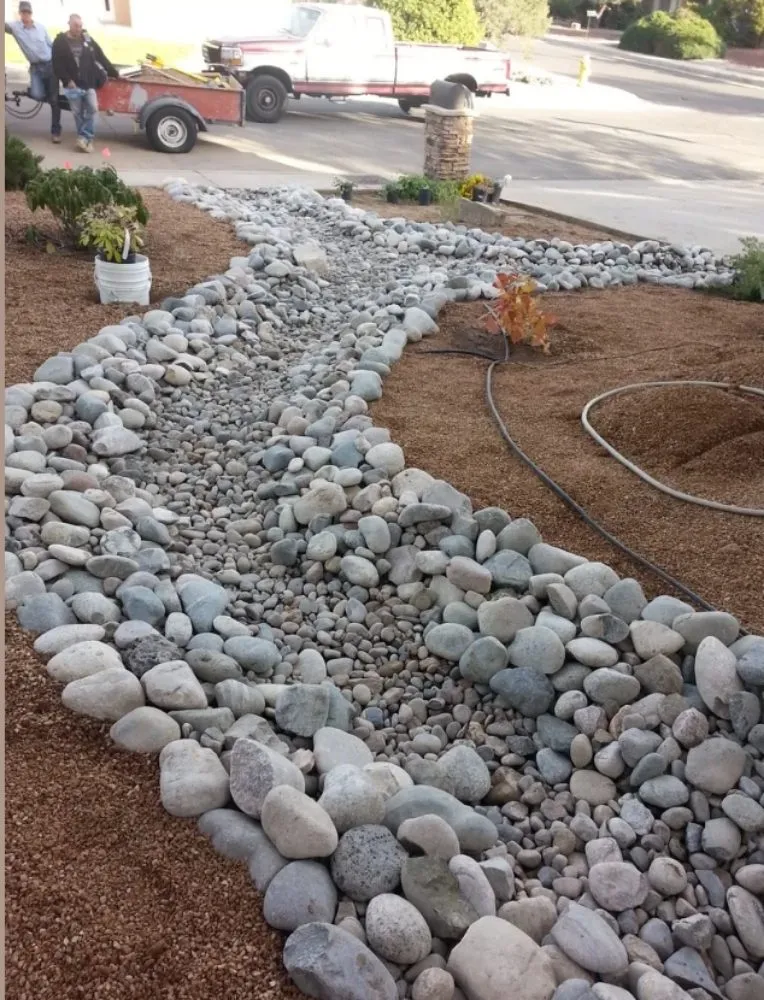 Top-rated yard maintenance in Albuquerque, NM - Curb Appeal Landscaping