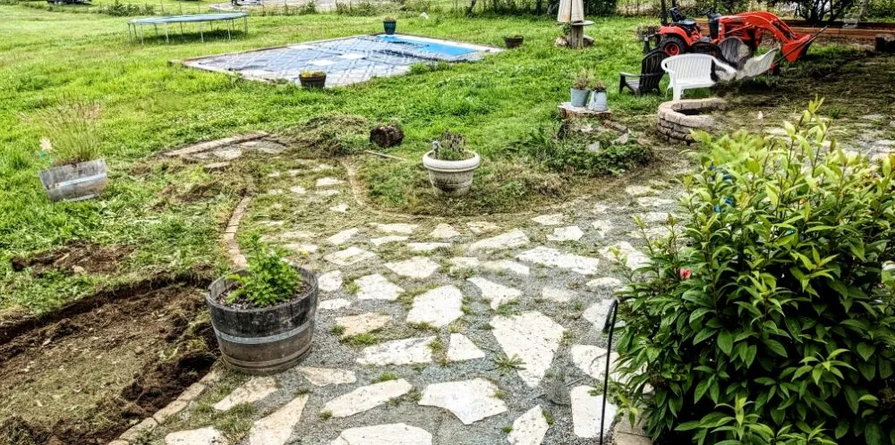 Expert garden landscaping experts serving Everett, WA - Curb Appeal Landscaping and Home Services