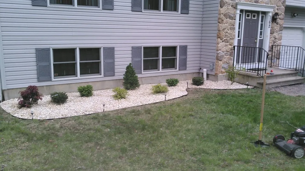 Local lawn care service experts serving Mount Pocono, PA - Curb Appeal Landscaping