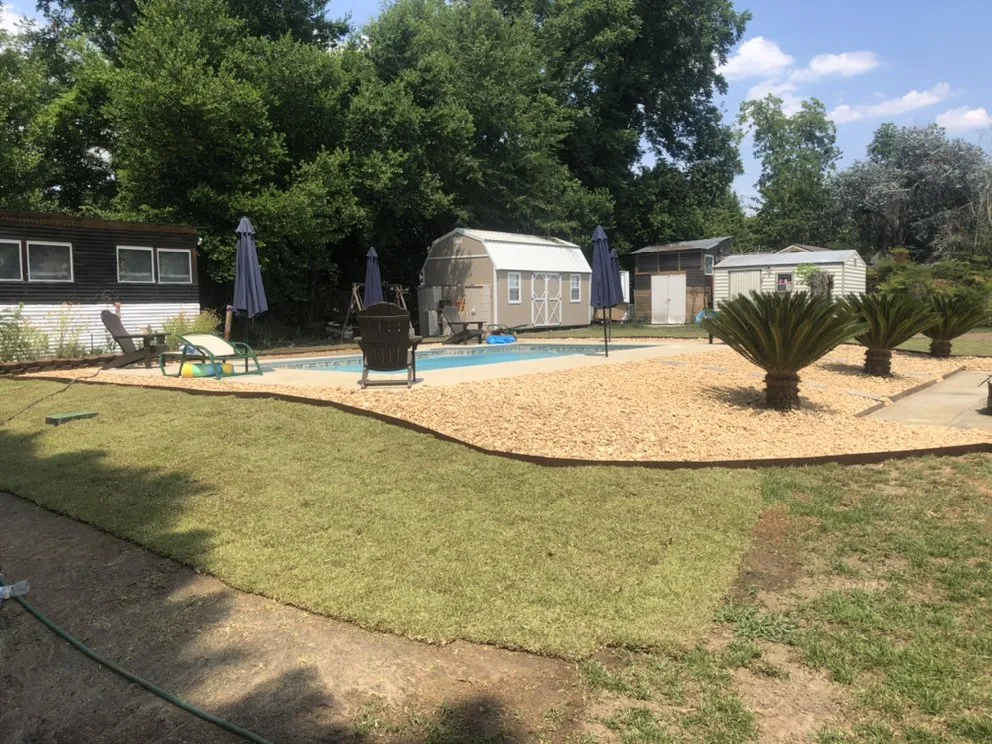 Custom landscape design with custom design in Nashville, GA by Curb Appeal Outdoor Services