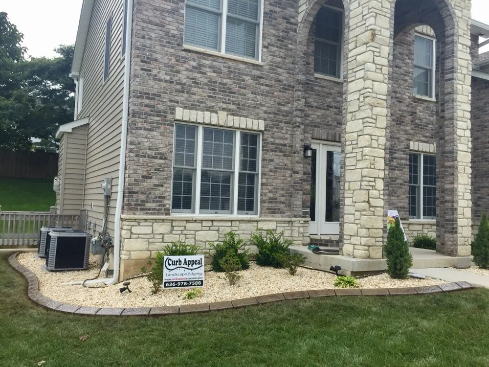 Local yard cleanup service for beautiful yards across Saint Peters, MO - Curb Appeal