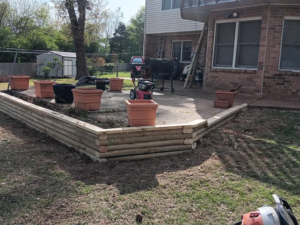 Affordable lawn mowing service in Searcy, AR - Curb Appeal