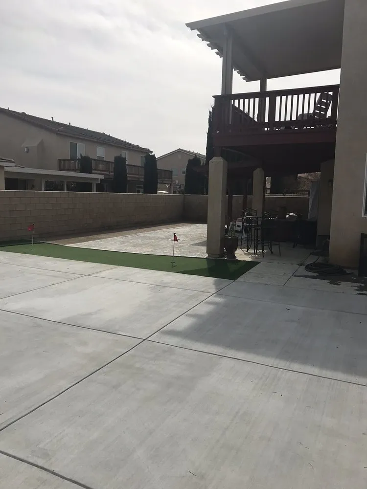 Reliable lawn mowing service in Lancaster, CA by Curb Crafters